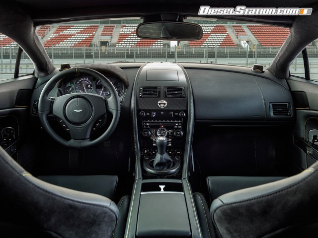 Aston Martin V8 Vantage N430 2015 Picture #27 Aston Martin V8 Vantage N430 2015 Picture #27